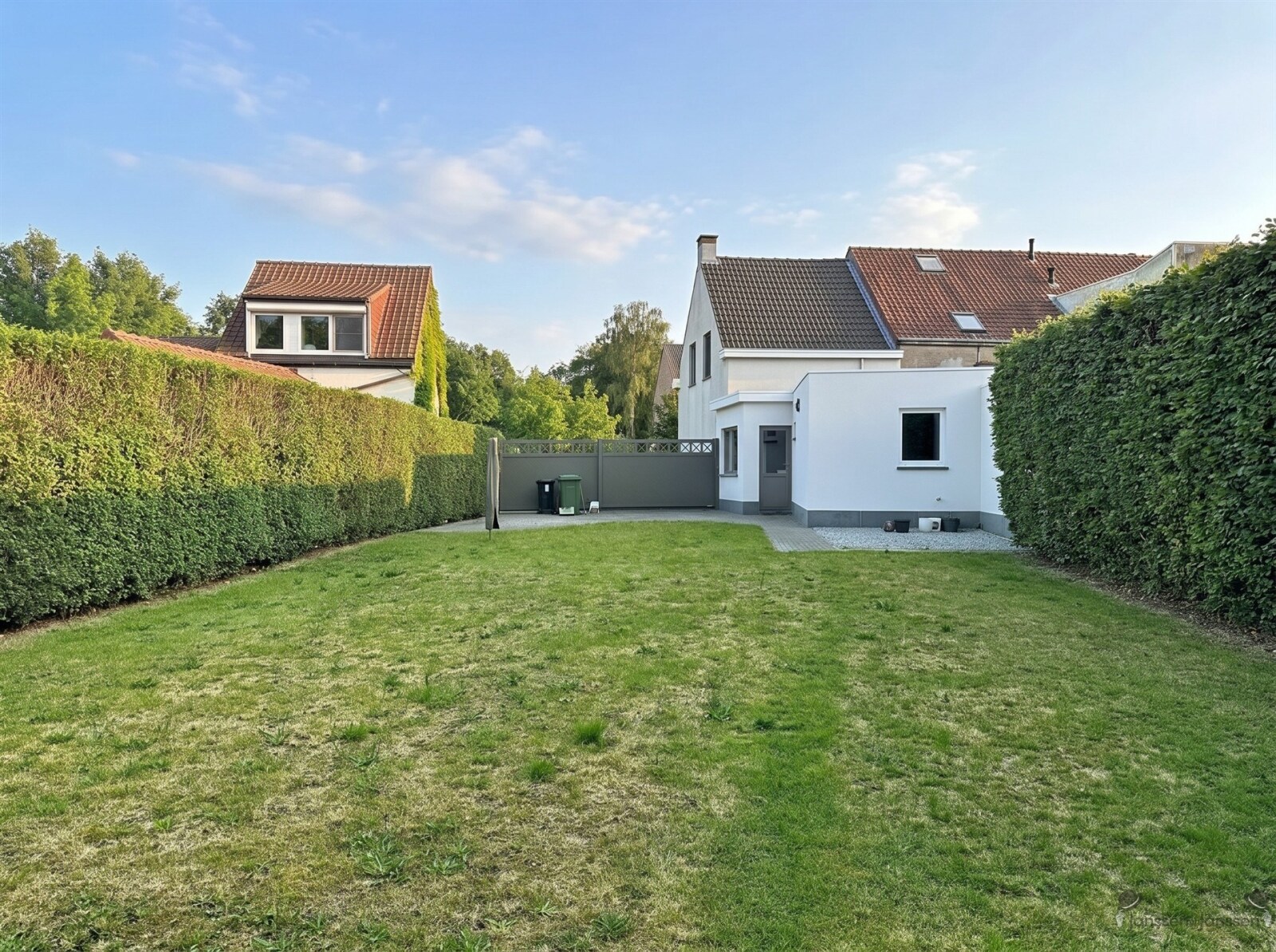 private-backyard-with-hedges