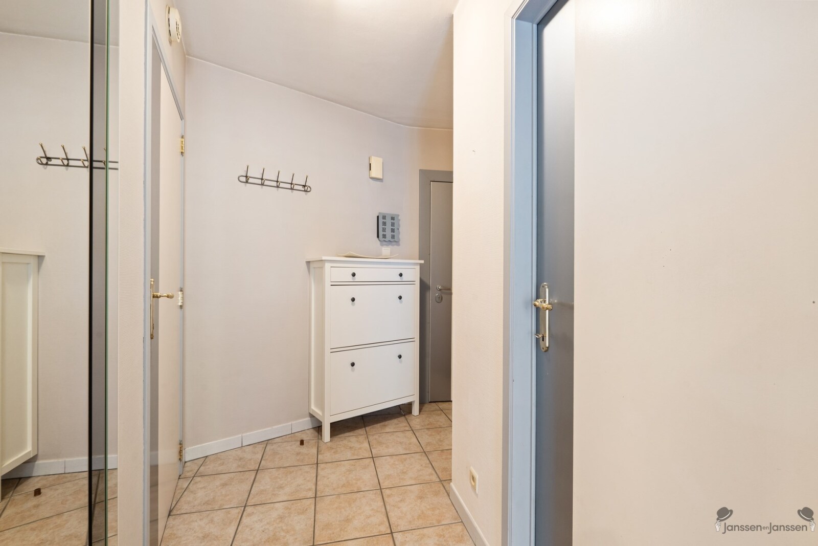 20260526 - SZ - Bornstraat 2 bus BU01, 3600 Genk - 11.jpg
