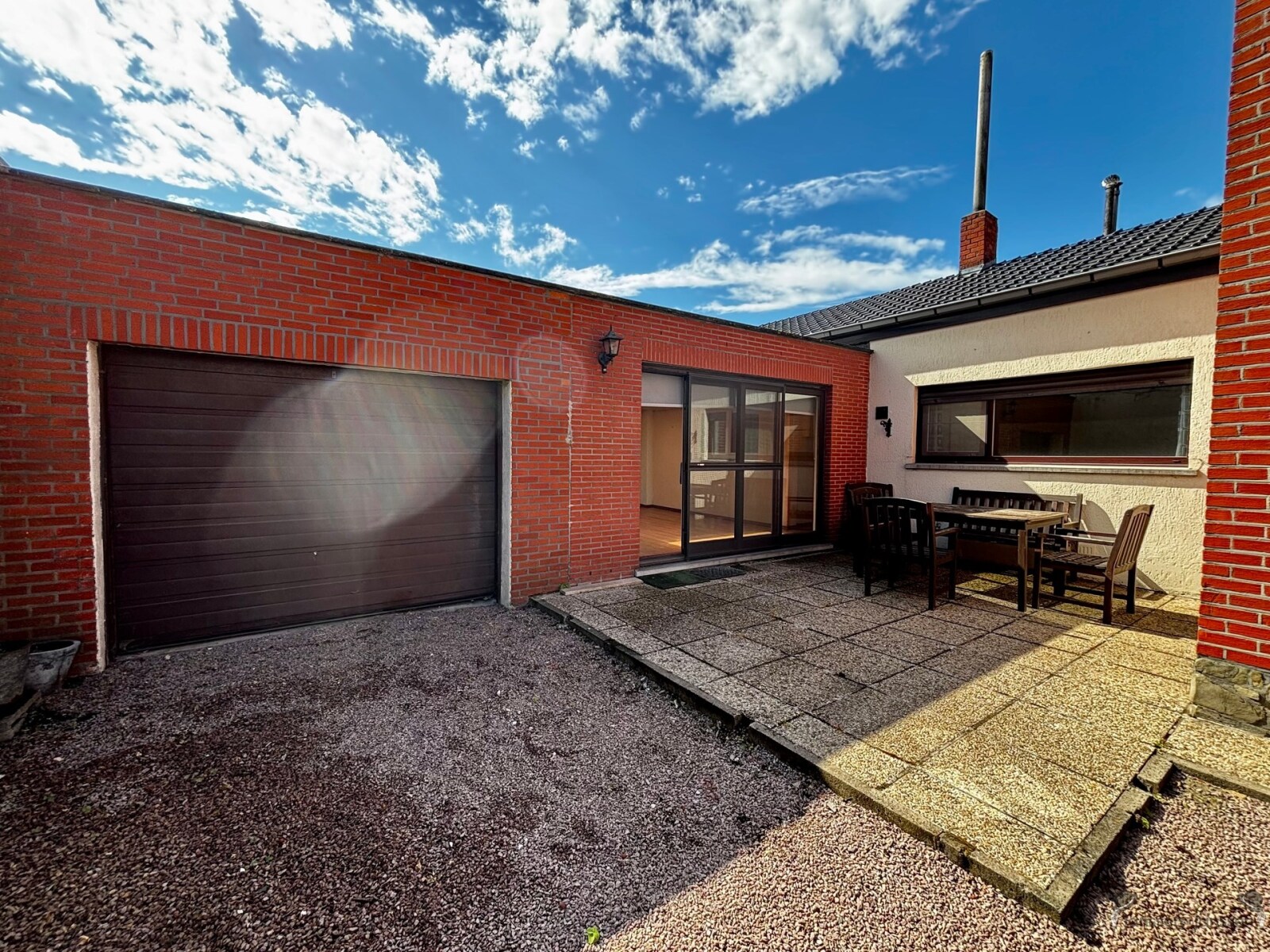 garage